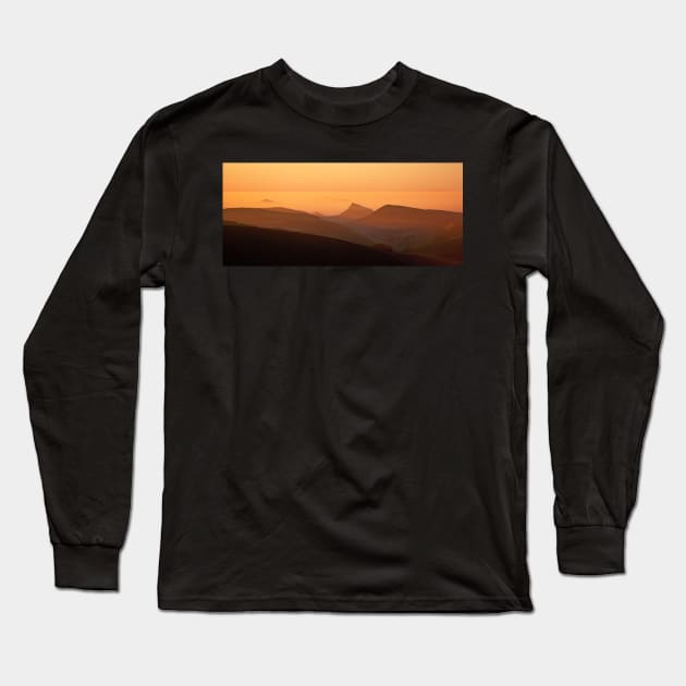 Chrome Hill and the Upper Dove valley Long Sleeve T-Shirt by geoffshoults